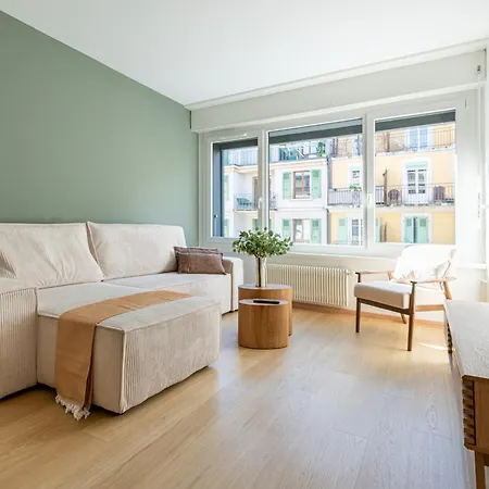 Stylish Lakeside 3 Appartement
